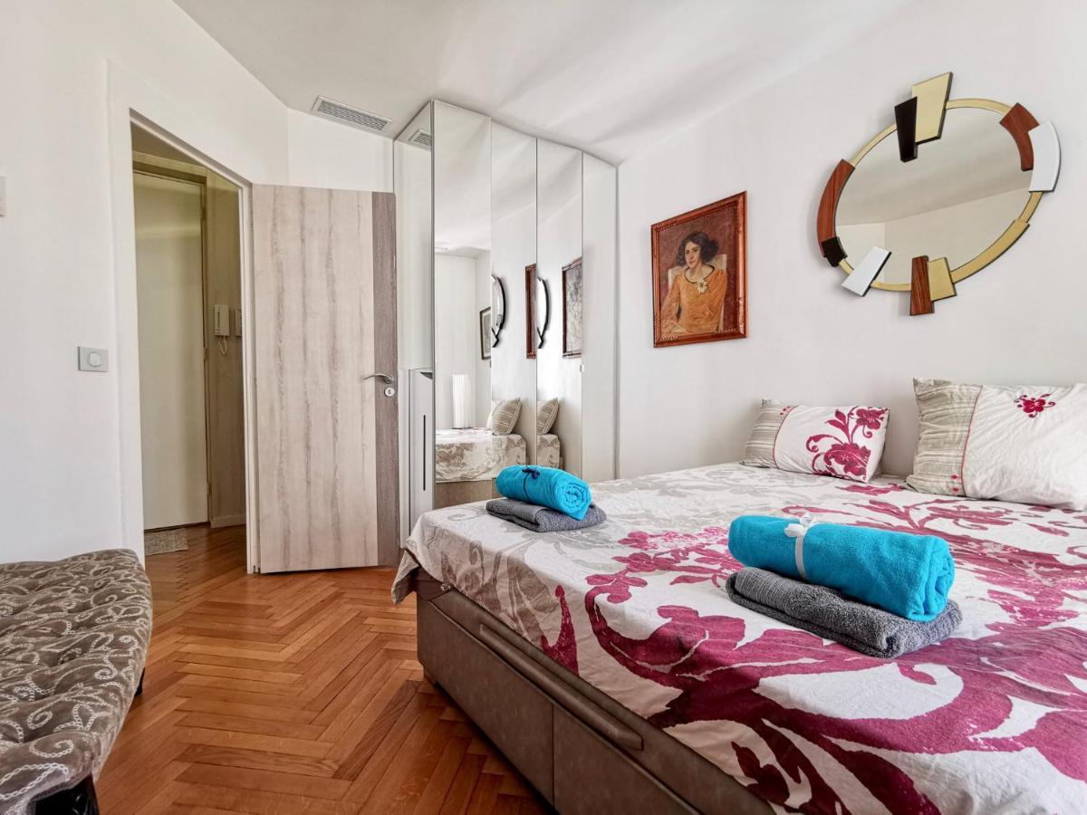 Luxury Baquis Διαμέρισμα Νίκαια Εξωτερικό φωτογραφία